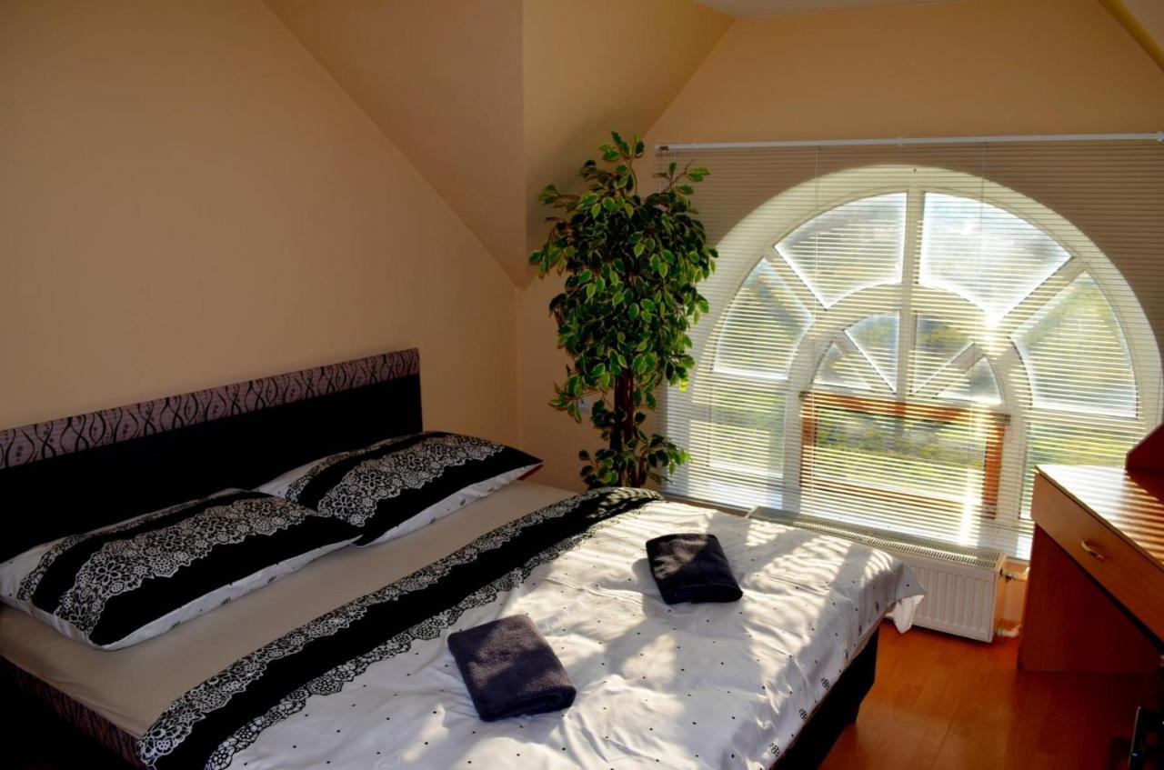 Apartmany Riviera A Chalupa Riviera Liptov, Bešeňová Exteriér fotografie