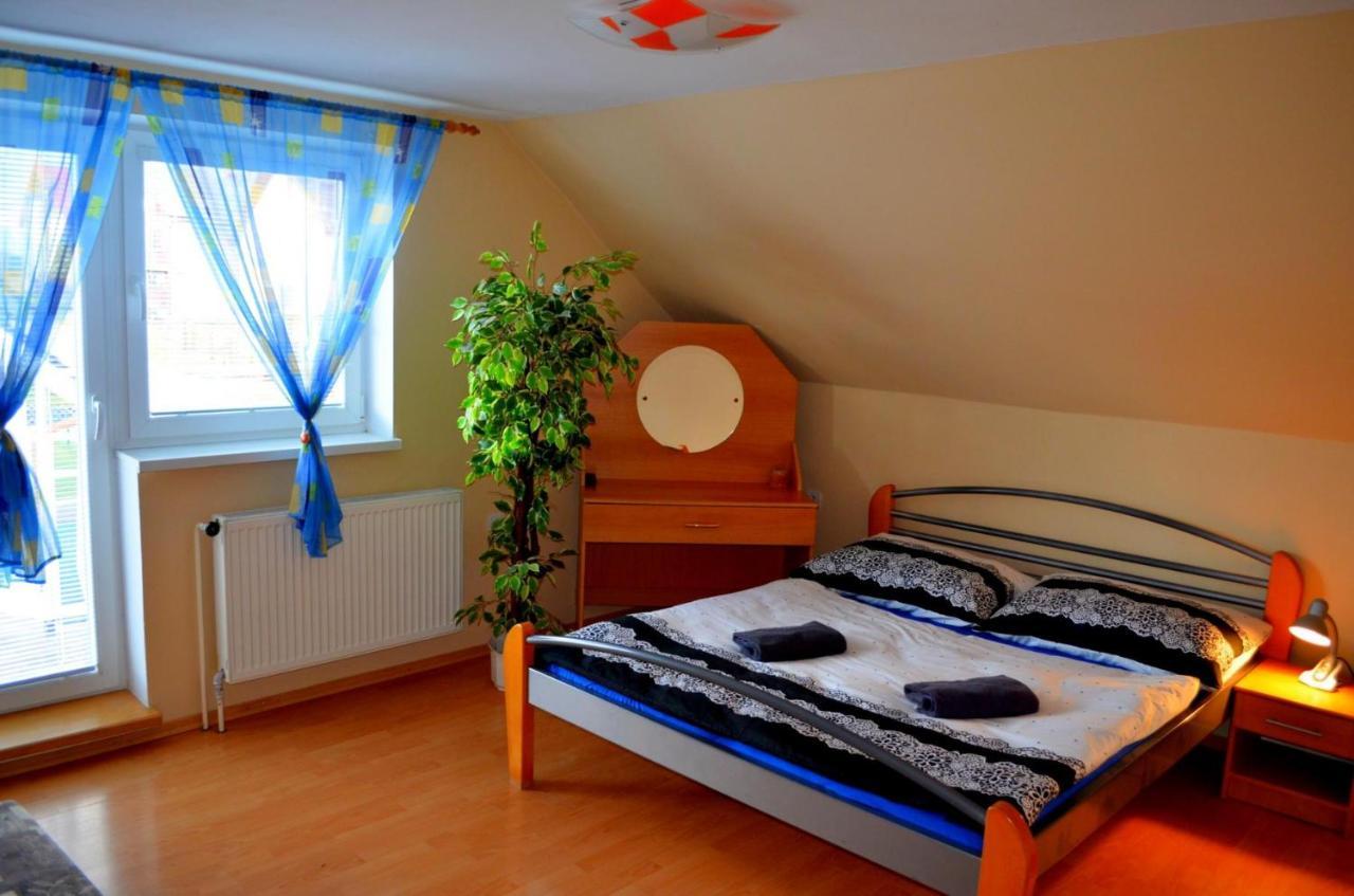 Apartmany Riviera A Chalupa Riviera Liptov, Bešeňová Exteriér fotografie