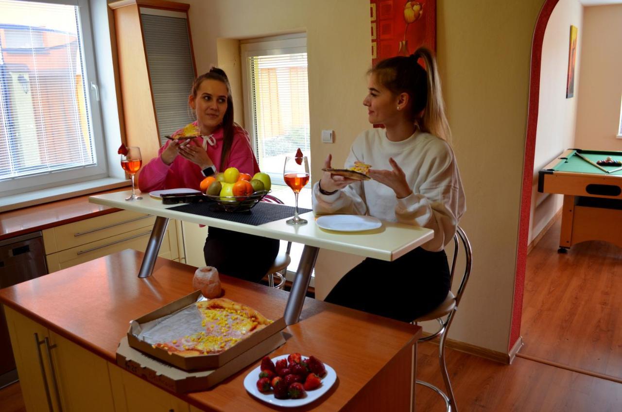 Apartmany Riviera A Chalupa Riviera Liptov, Bešeňová Exteriér fotografie